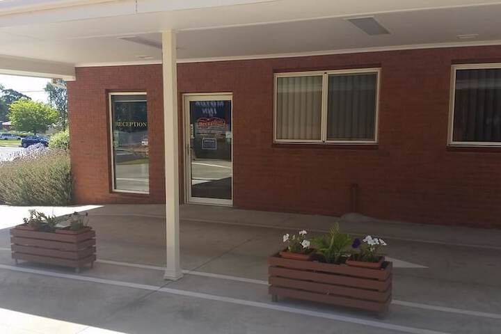 Ararat Southern Cross Motor Inn - thumb 1