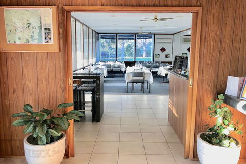 Byer Fountain Motor Inn, Holbrook - Tourism Bookings 3