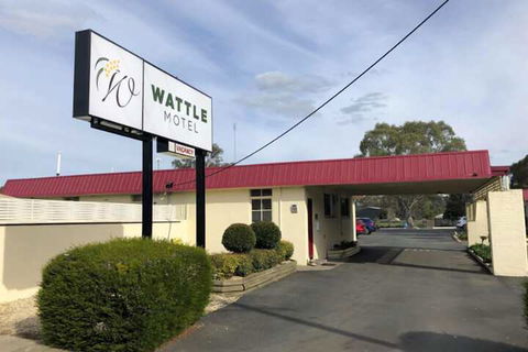 Wattle Motel - Accommodation Sunshine Coast 3