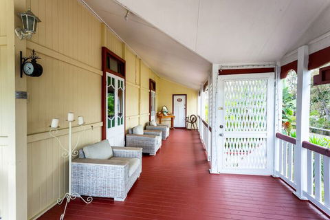 The Village B&B - Accommodation Noosa 1