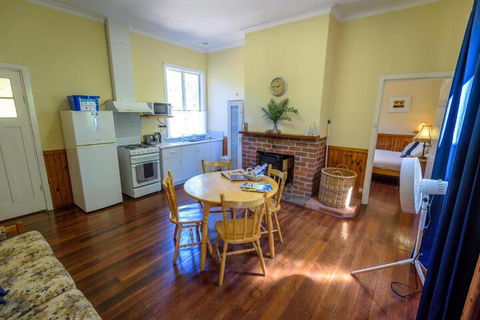 Lewana Cottages - Cruises Travel 7