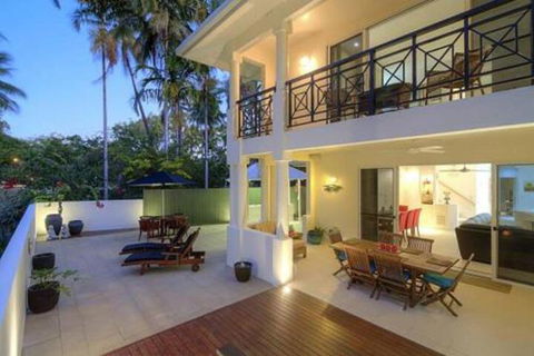 Whispering Palms - WA Accommodation 2