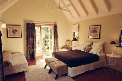 Old Church B&B - Accommodation Newcastle 7