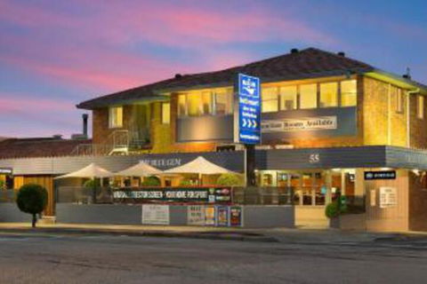 Blue Gum Hotel - Getaway Accommodation 0