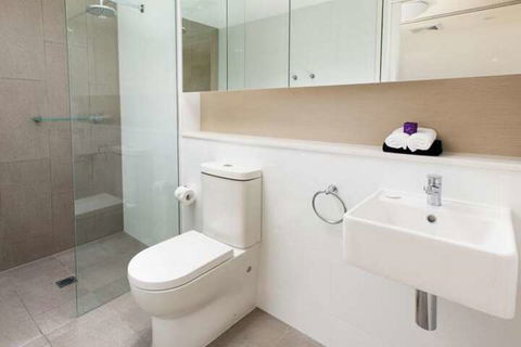 Hamilton Executive Apartments - Hervey Bay Accommodation 4