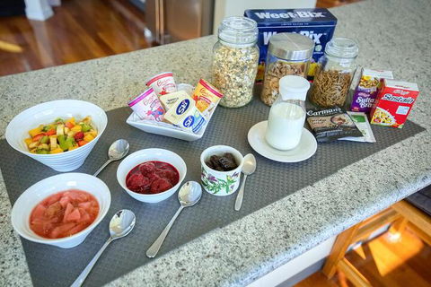 Glenelg On King Bed & Breakfast - Tweed Heads Accommodation 4