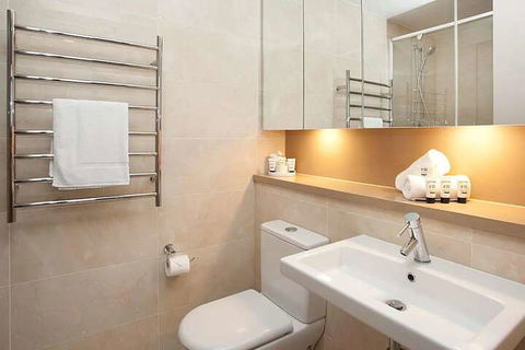 ShortOZStay At Australia Towers - Accommodation Batemans Bay 1