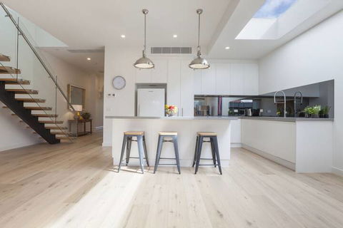 Boutique Stays Contempo - Accommodation Find 3