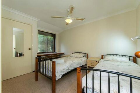 Holiday House On One Six Six - Victoria Tourism 6