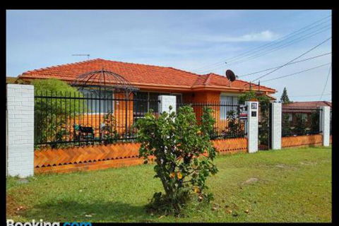 Victoria At Redcliffe Bed & Breakfast - Bundaberg Accommodation 5