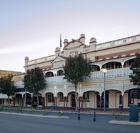 Criterion Hotel Warwick - Sunshine Coast Guide