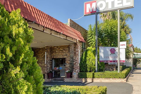 Centre Point Mid City Motor Inn - Tourism Townsville 1