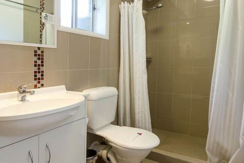 Centre Point Mid City Motor Inn - Tourism Townsville 6