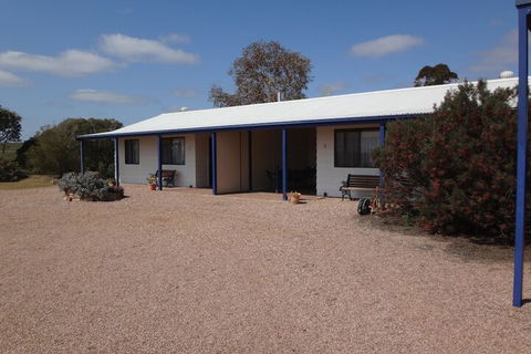 Windana Cottages - Accommodation Ballina 1