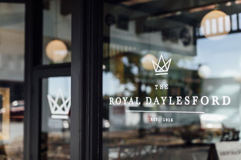 The Royal Daylesford Hotel - Wagga Wagga Accommodation 2