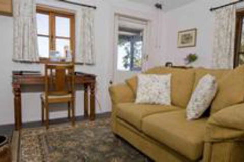 Brooklands Heritage B & B - Holiday Melbourne 0