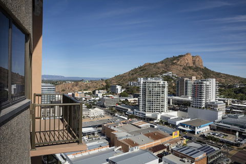 Hotel Grand Chancellor Townsville - Holiday Melbourne 5