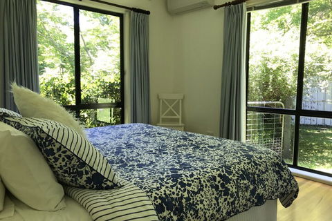 Tyntynder Garden Cottage 4 - Accommodation Ballina 6