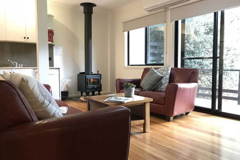 Tyntynder Garden Cottage 4 - Accommodation Ballina 3