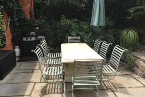 The Olde Devonshire House - Kingaroy Accommodation 6
