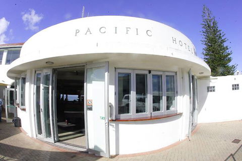 Pacific Hotel Yamba - WA Accommodation 1