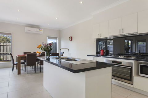 Bradford Place Melbourne - Accommodation Fremantle 1