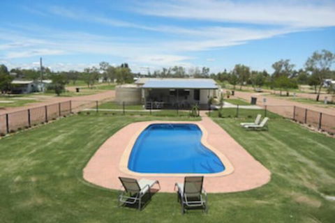 Longreach Tourist Park Caravan Park - Casino Accommodation 3
