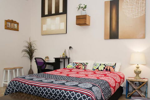 Westside Studio Apartments - Whitsundays Tourism 5