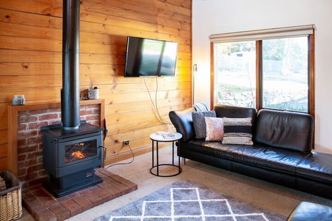 Vivere Retreat - Kawana Tourism 5