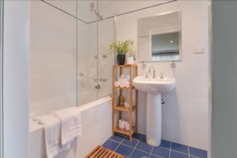 Mountainside B&B - Lightning Ridge Tourism 5