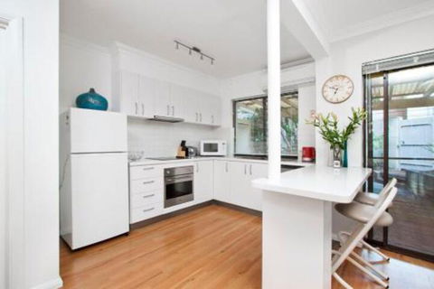 Bedford Terrace 3 - Wagga Wagga Accommodation 5