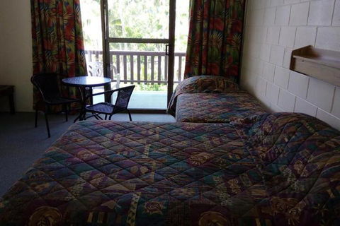 The Islands Inn Motel - Accommodation Brisbane 6