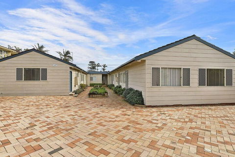 Hutton Hide Away - Hervey Bay Accommodation 1