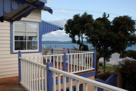 Lottis House - WA Accommodation 0