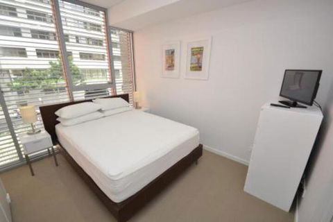 Sydney 1 Bed Modern Self Contained Apartment (402ALB) - Wagga Wagga Accommodation 7