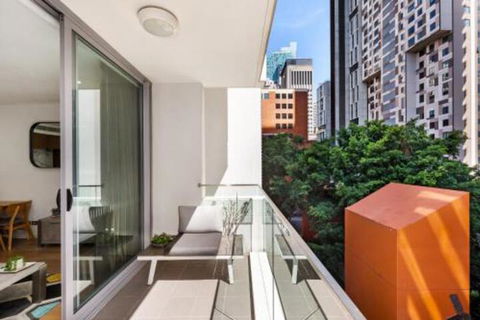 Sydney 1 Bed Modern Self Contained Apartment (402ALB) - Wagga Wagga Accommodation 4
