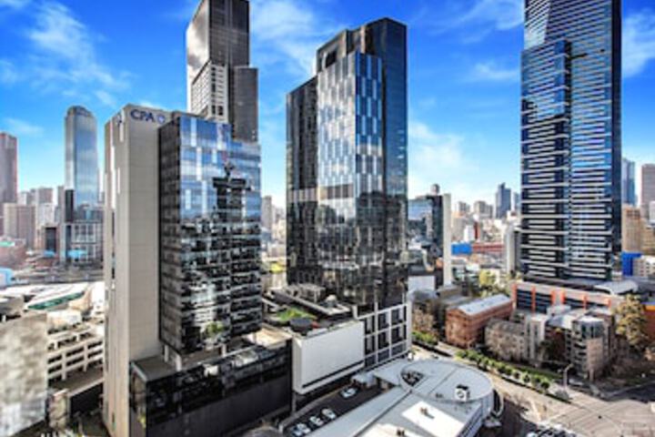MJ Shortstay Southbank Grande Apartments - thumb 1