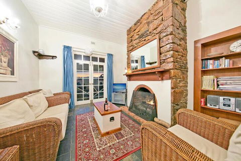 Vineyard Cottage BnB - Holiday Jervis Bay 4