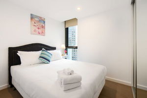 Serviced Apartments Melbourne Opus