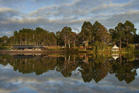Eight Willows Retreat - Hervey Bay Accommodation 1