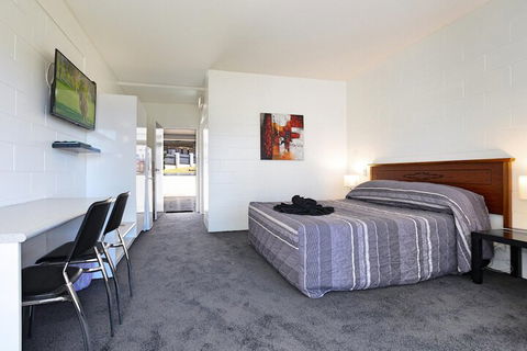 Aaron Motel - Accommodation Asia 3