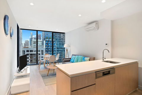 IFSuites (IFSTAYS) EQ Tower - Holiday Melbourne 6
