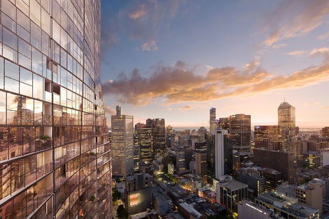 IFSuites (IFSTAYS) EQ Tower - Holiday Melbourne 2