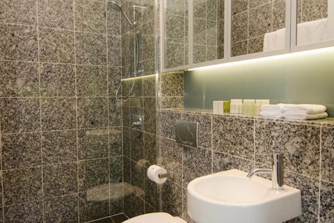 Sydney East Luxury Apartment - Accommodation VIC 5