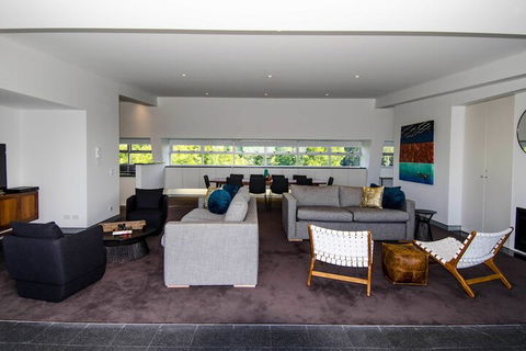 Sydney East Luxury Apartment - Accommodation VIC 3