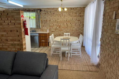 Esperance Holiday Apartment - Hervey Bay Accommodation 5