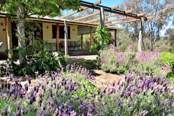  Inverell Accommodation