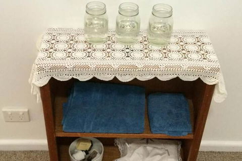 Langley Cottage B & B - Accommodation Newcastle 2