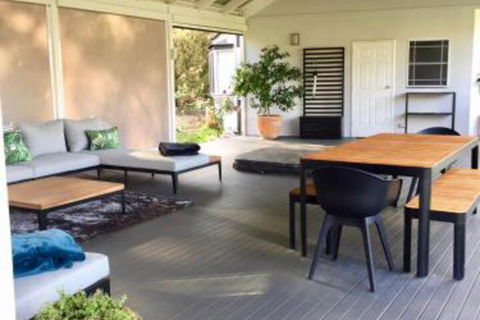 Stoney Creek Retreat - Whitsundays Tourism 0
