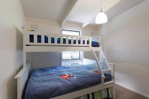 Maryrose Beautiful Close Walk To The Beach - Carnarvon Accommodation 2